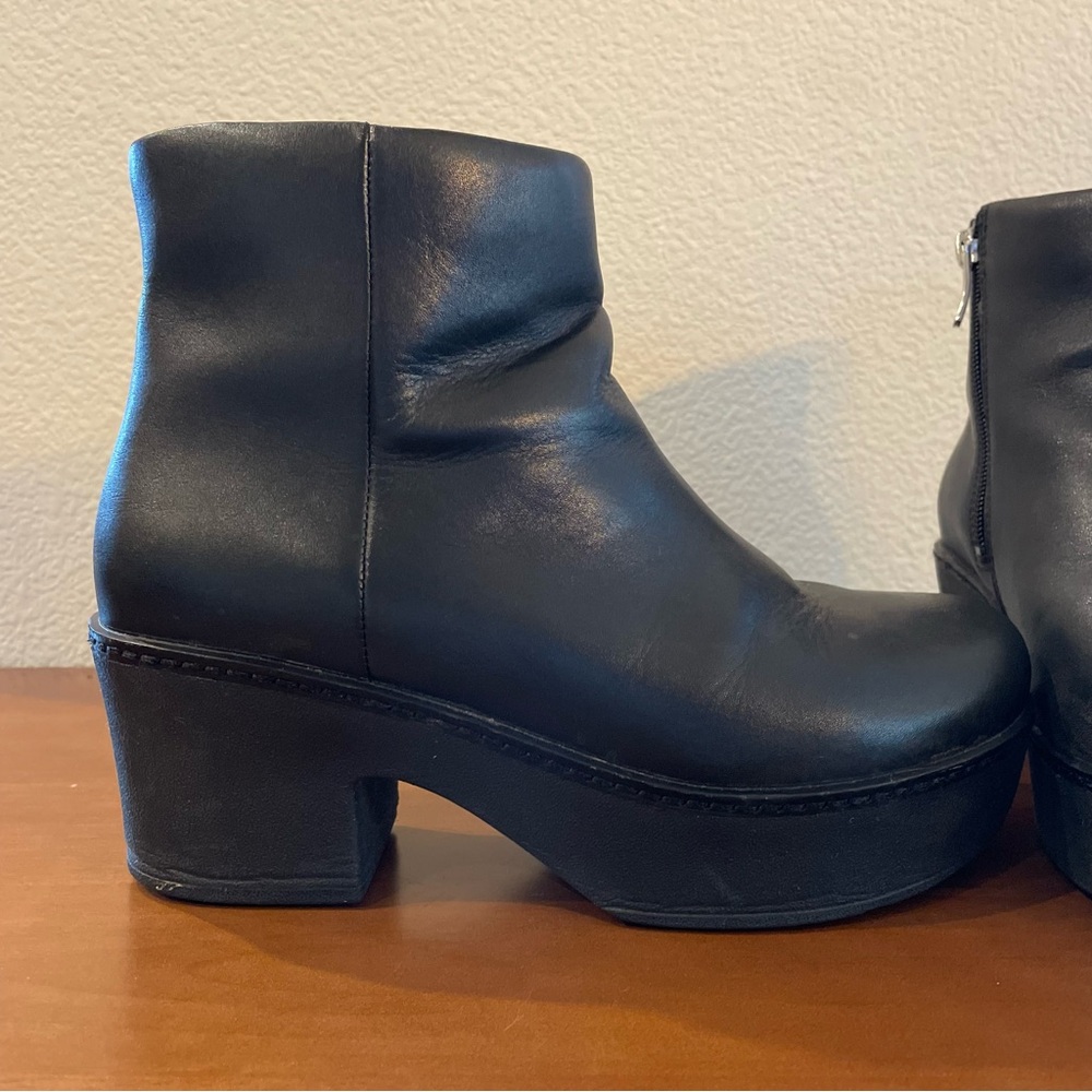 Fitflop Pilar Black Platform Ankle Boots - Picture 6 of 9